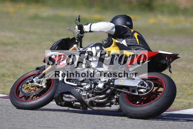 /06 08.04.2026 Cornu Master School ADR/Gruppe gruen/49